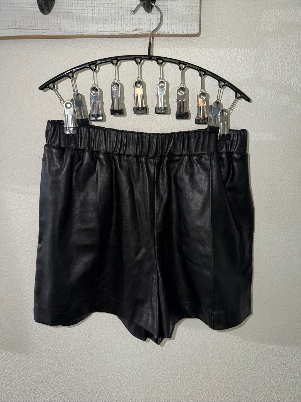 Topshop Black Faux Leather Elastic Waist Pull-On Shorts